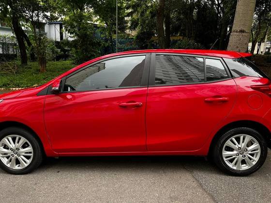 TOYOTA YARIS 1.3 16V FLEX XL PLUS TECH MULTIDRIVE